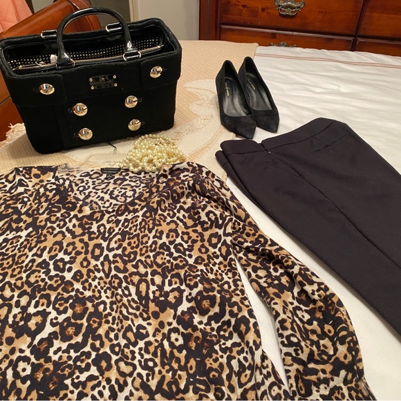 Talbots Sweater Size Small! - Picture 2 of 5